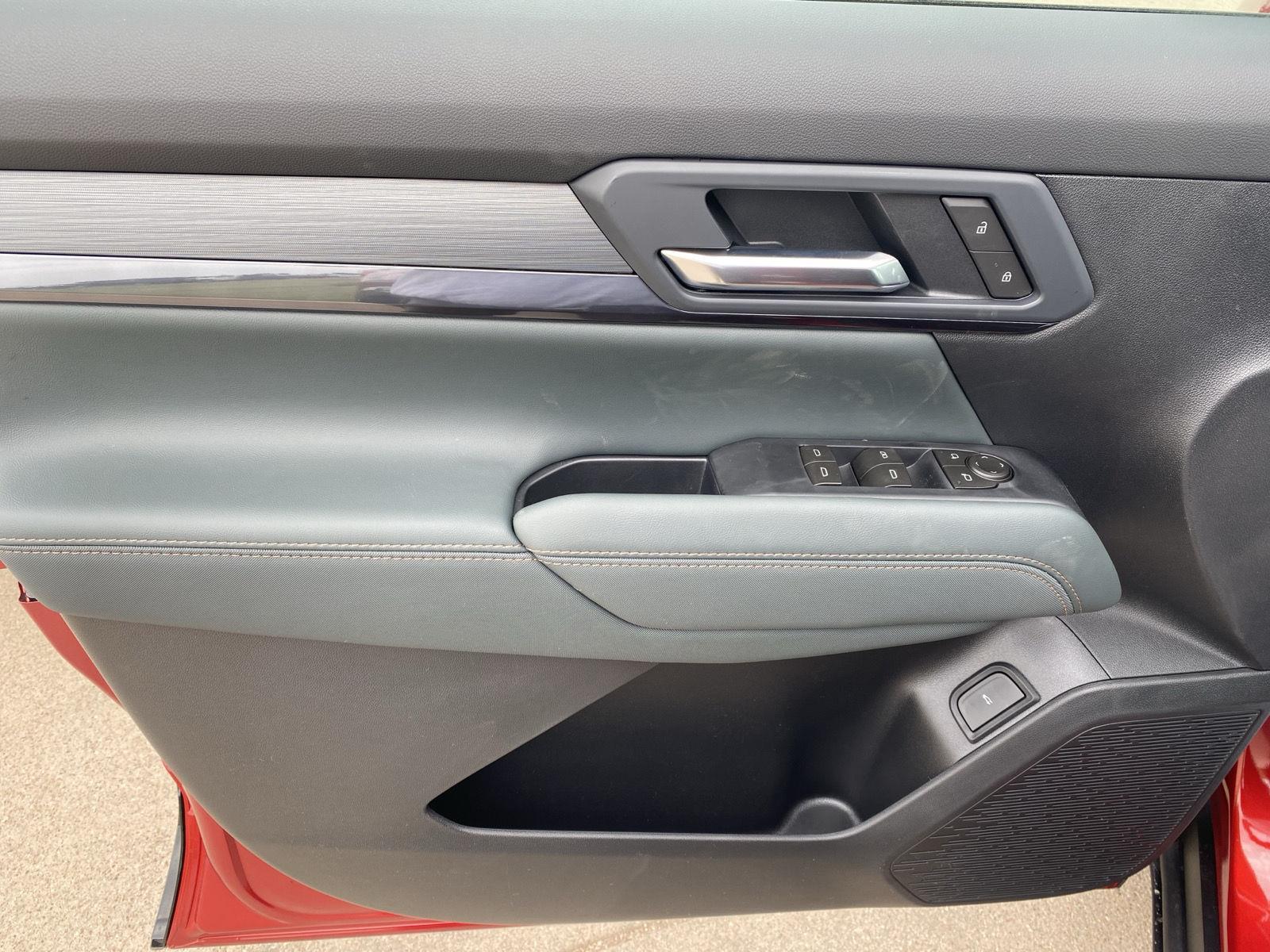 2026 GMC Terrain AT4 - Photo 9