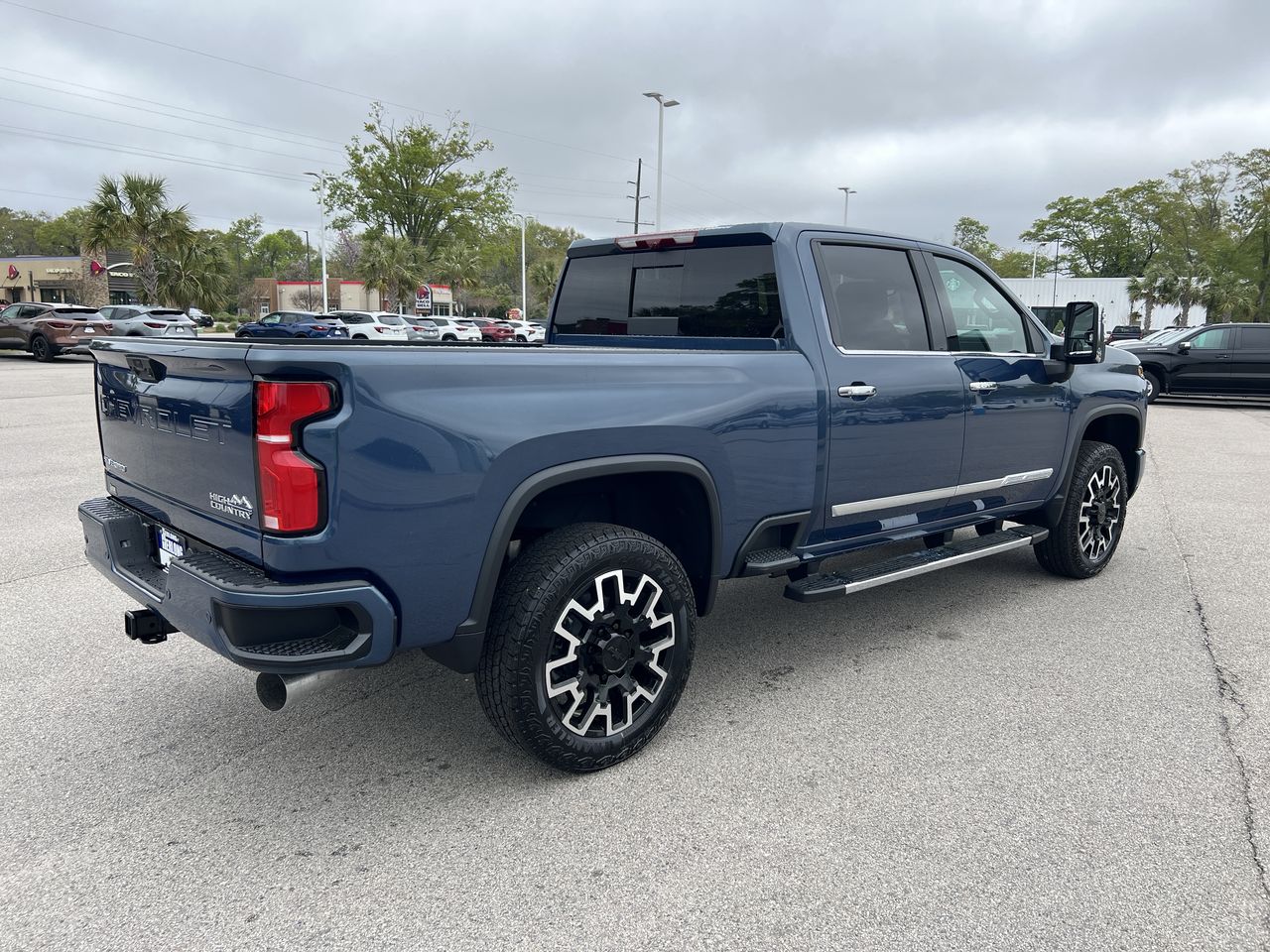 2025 Chevrolet Silverado 2500 HD High Country - Photo 38