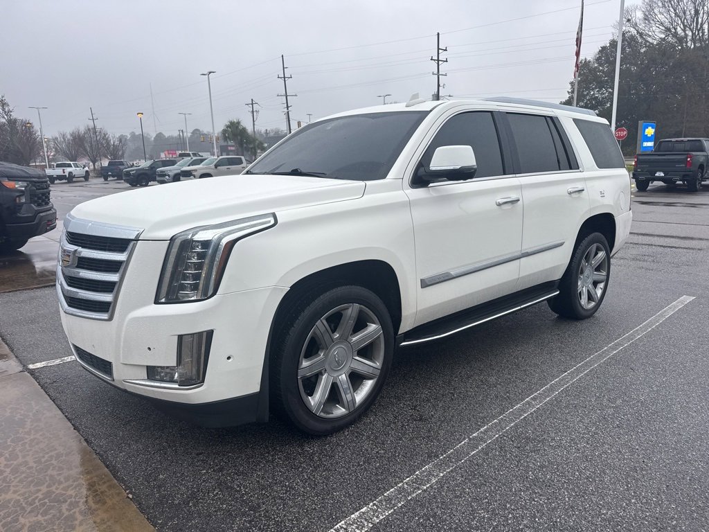 2018 Cadillac Escalade Luxury's photo
