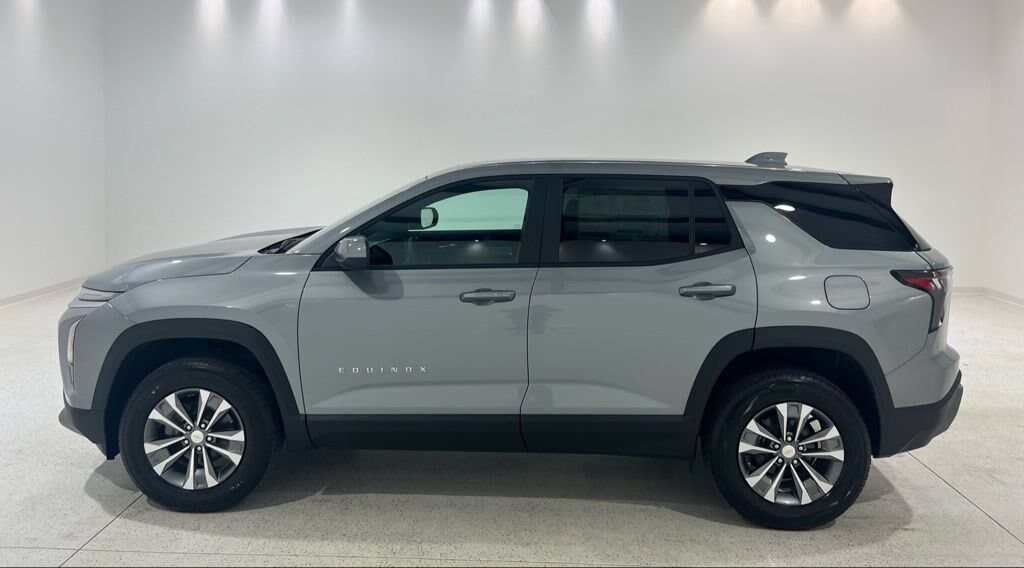 New 2026 Chevrolet Equinox LT SUV