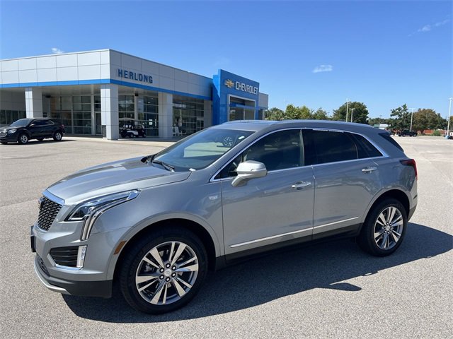 2025 Cadillac XT5 Premium Luxury photo 4