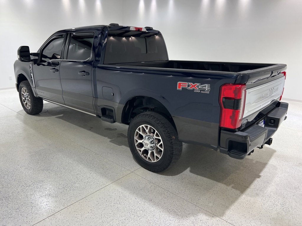 2024 Ford F-350 King Ranch photo 2