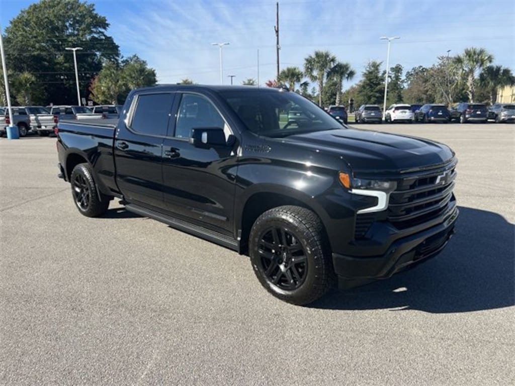 Used 2024 Chevrolet Silverado 1500 High Country Truck Crew Cab