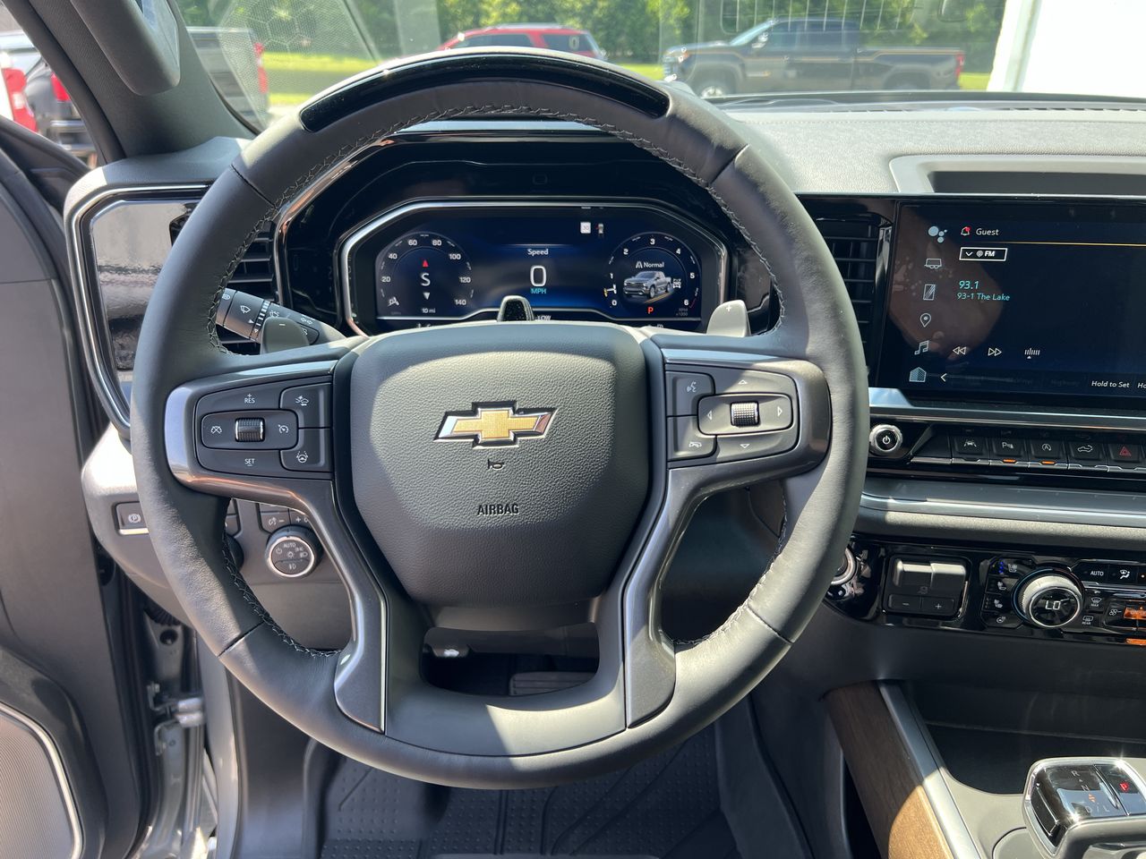 2025 Chevrolet Silverado 1500 High Country - Photo 42