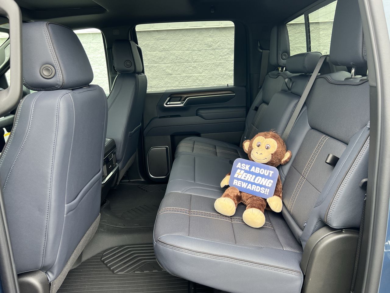 2025 Chevrolet Silverado 2500 HD High Country - Photo 56