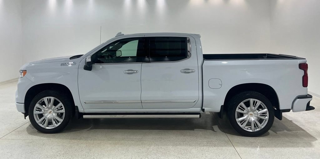 Used 2026 Chevrolet Silverado 1500 High Country Truck Crew Cab