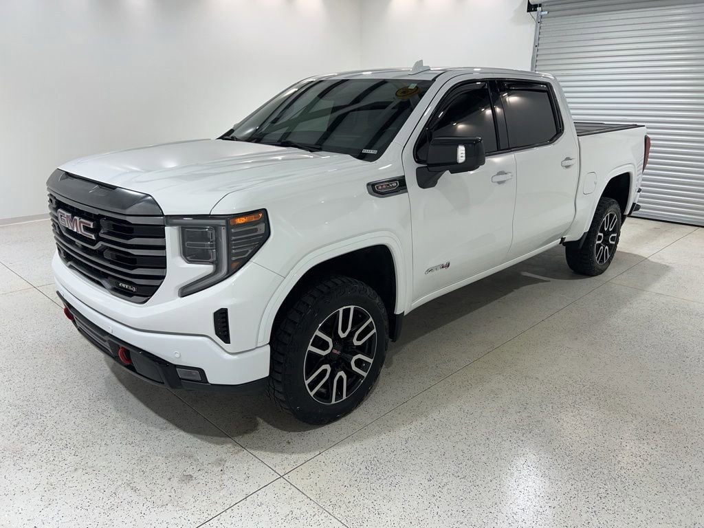 2022 GMC Sierra 4WD Crew Cab Short Box AT4's photo