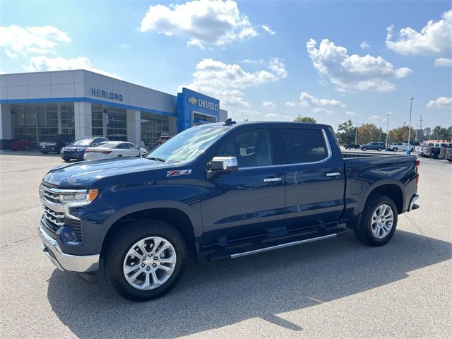2023 Chevrolet Silverado LTZ photo 4