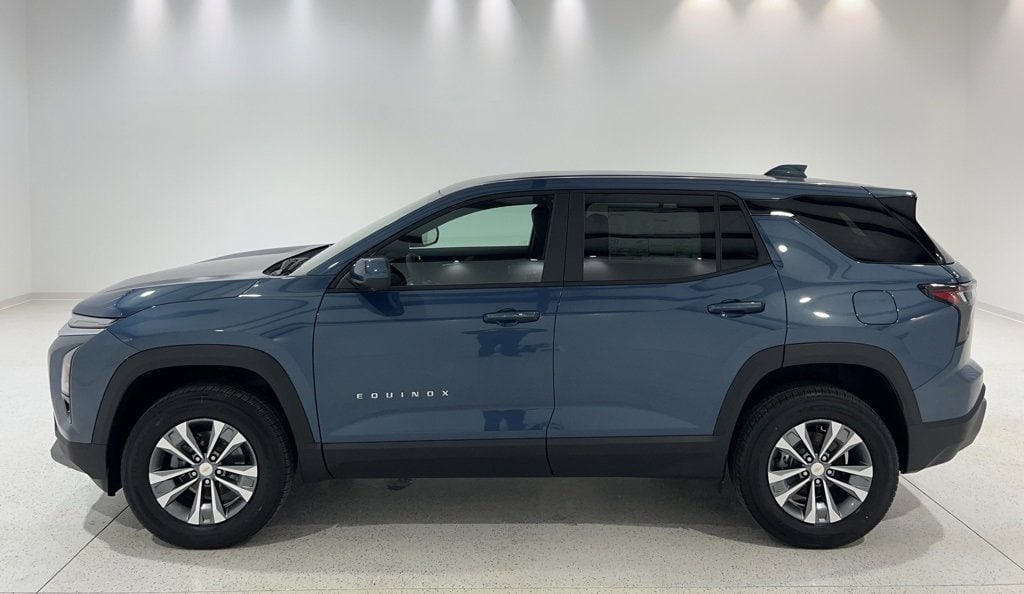 2026 Chevrolet Equinox LT's photo