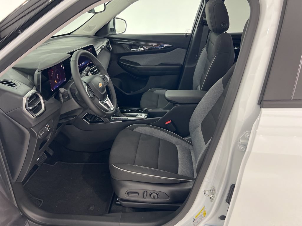 2026 Chevrolet Trailblazer LT - Photo 17