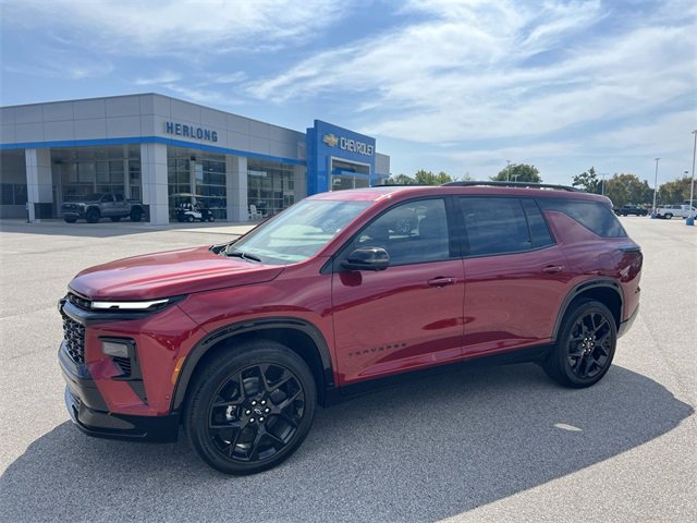 2026 Chevrolet Traverse RS photo 2