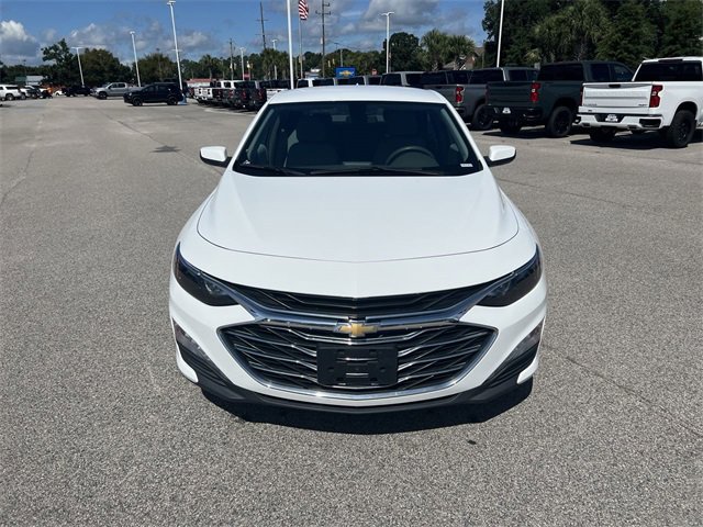 2022 Chevrolet Malibu 1LT photo 3