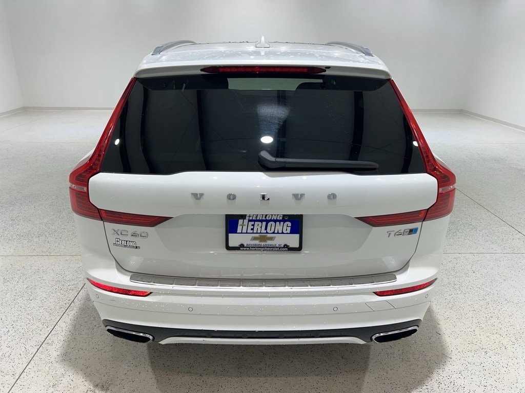 Used 2018 Volvo XC60 T6 AWD R-Design SUV