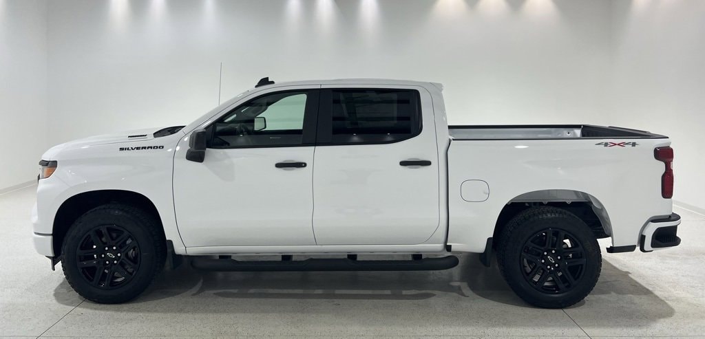 New 2026 Chevrolet Silverado 1500 Custom Truck