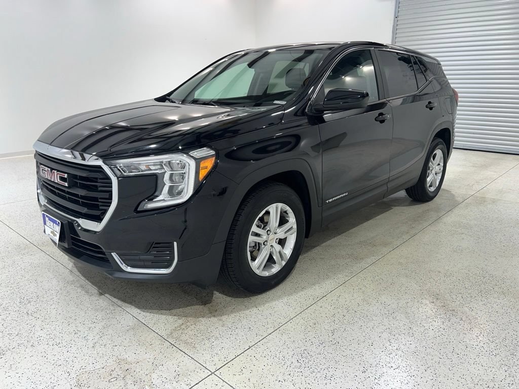 Used 2024 GMC Terrain SLE SUV