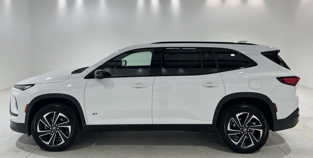 Used 2025 Buick Enclave Sport Touring SUV