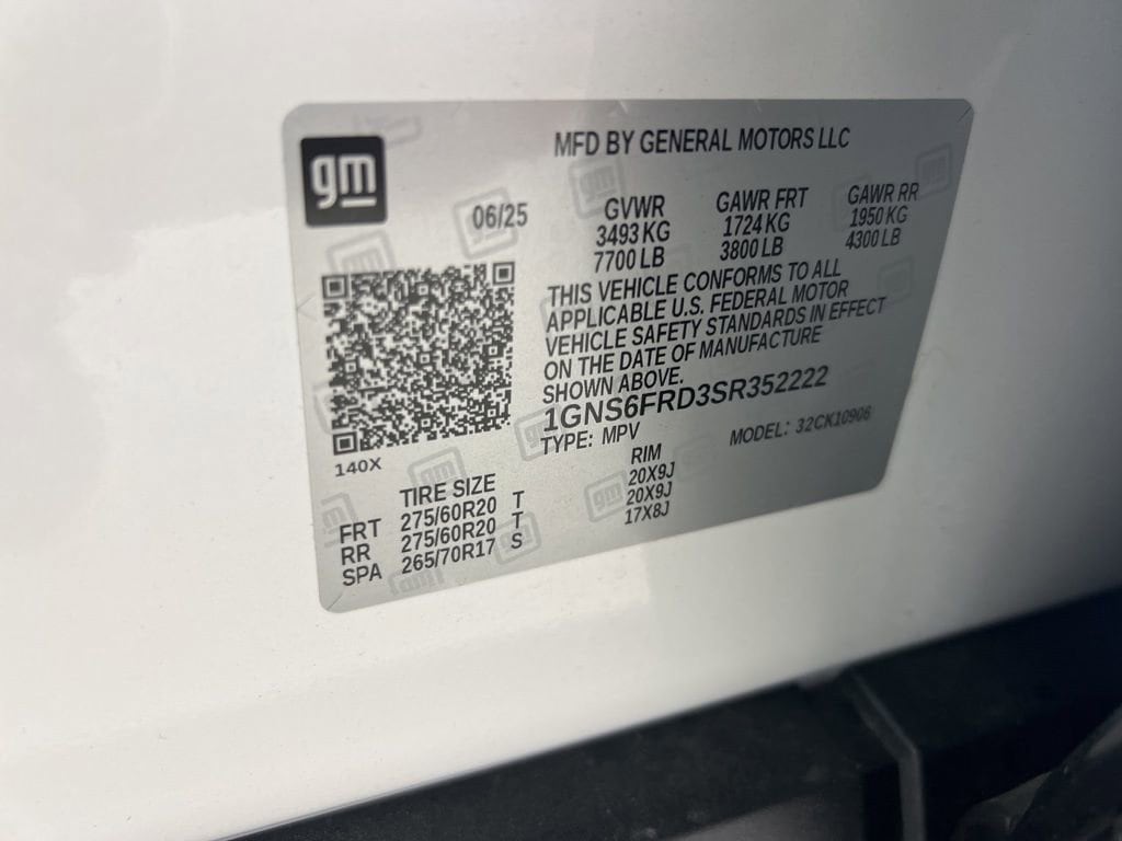 2025 Chevrolet Suburban Premier - Photo 32