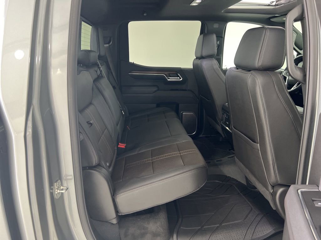 2025 Chevrolet Silverado 1500 High Country - Photo 24