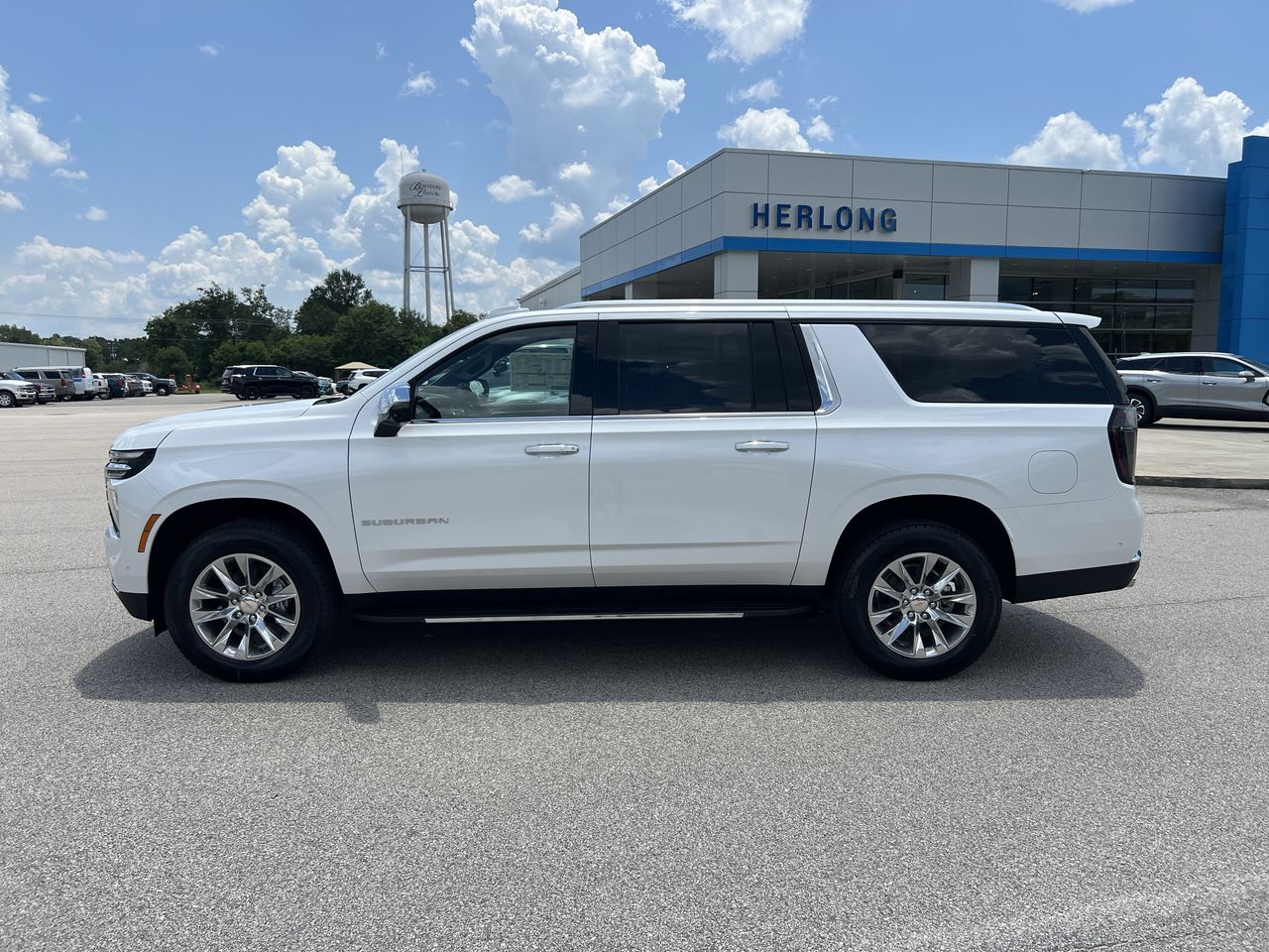 2025 Chevrolet Suburban Premier - Photo 37