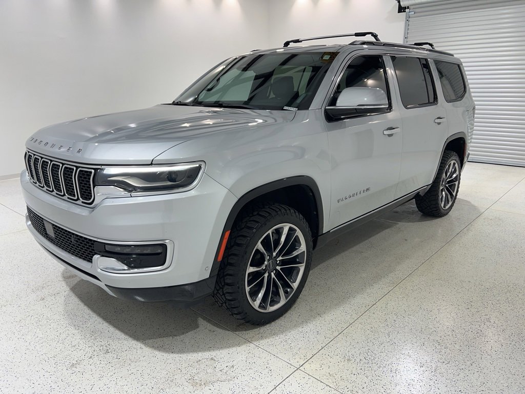 2022 Jeep Wagoneer Series III's photo