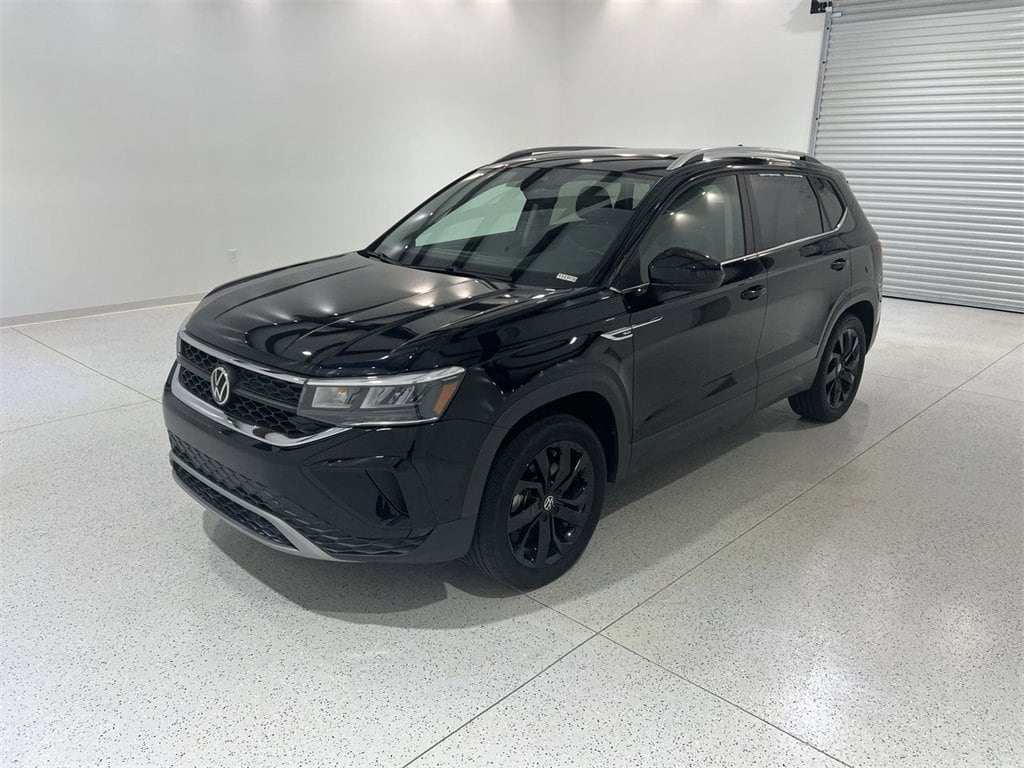 Used 2022 Volkswagen Taos 1.5T SE 4MOTION SUV