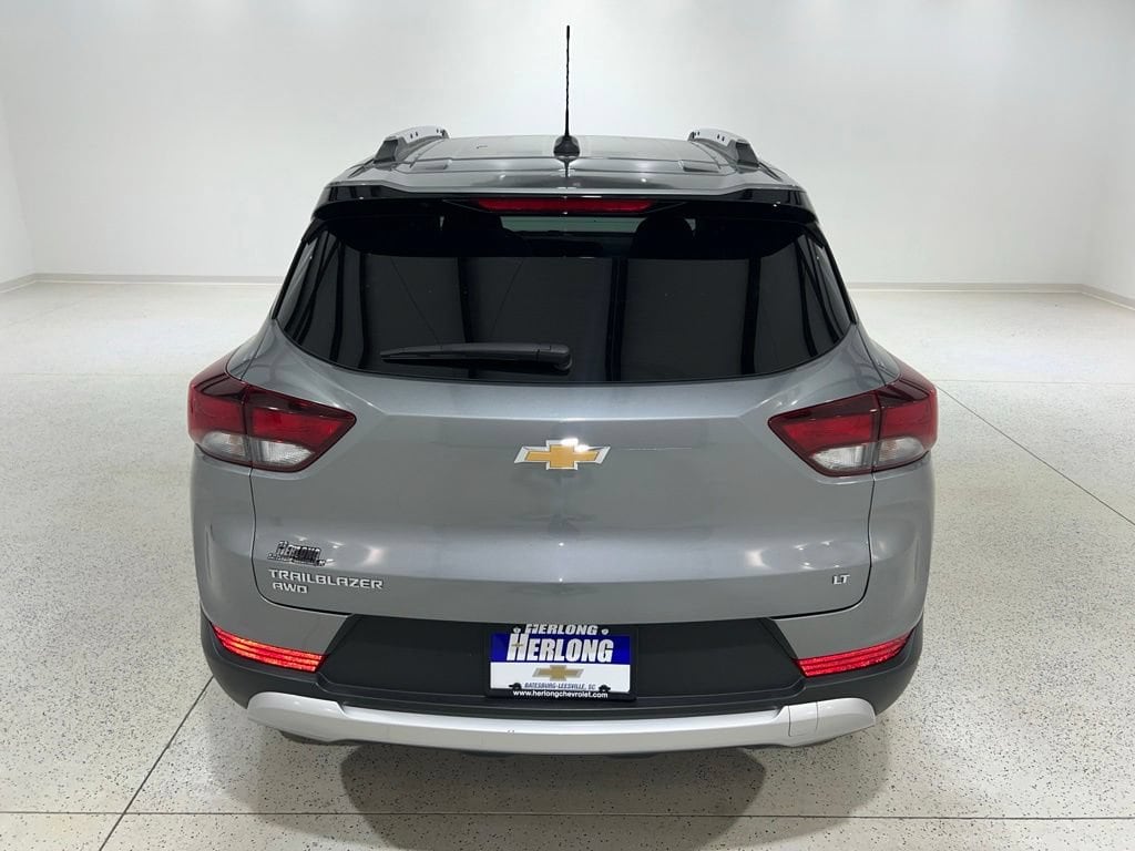 Used 2025 Chevrolet Trailblazer LT SUV