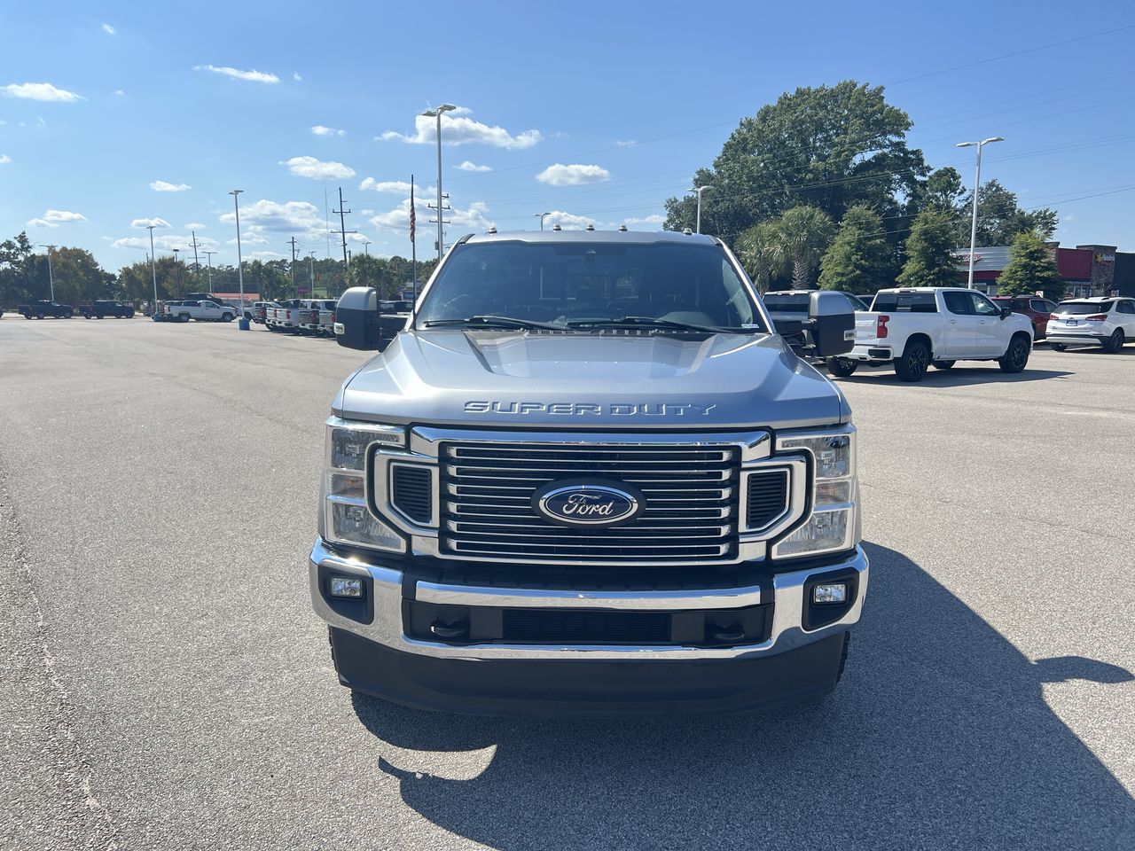 2022 Ford F-350 Lariat photo 3