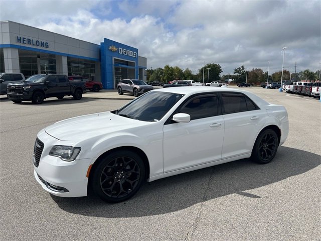 2020 Chrysler 300 S photo 4