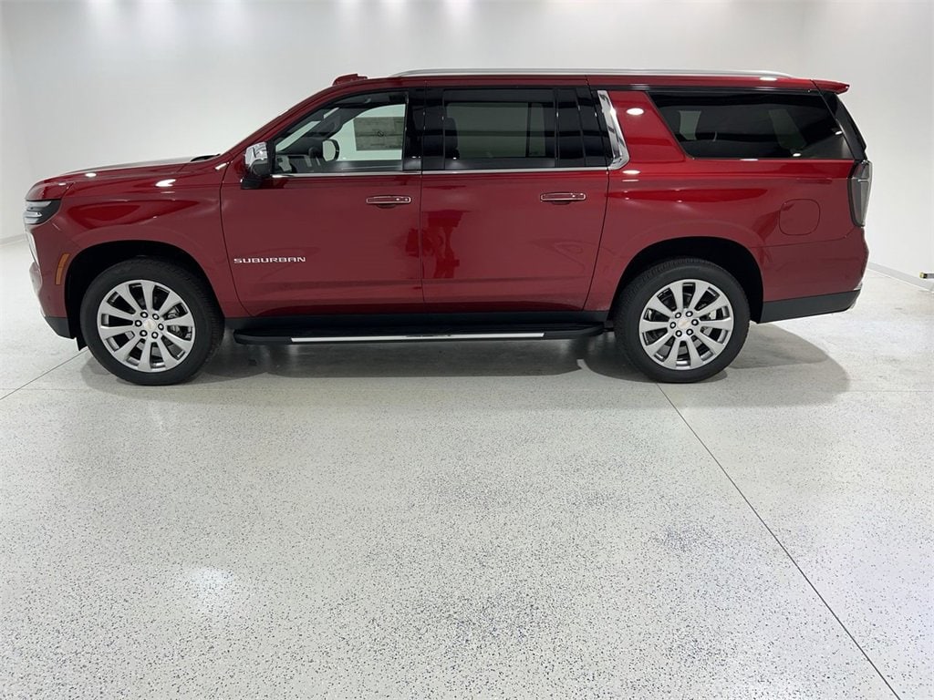 2025 Chevrolet Suburban Premier's photo