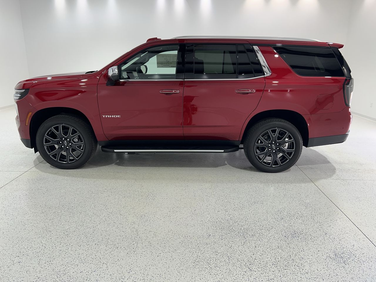 2025 Chevrolet Tahoe Premier - Photo 37