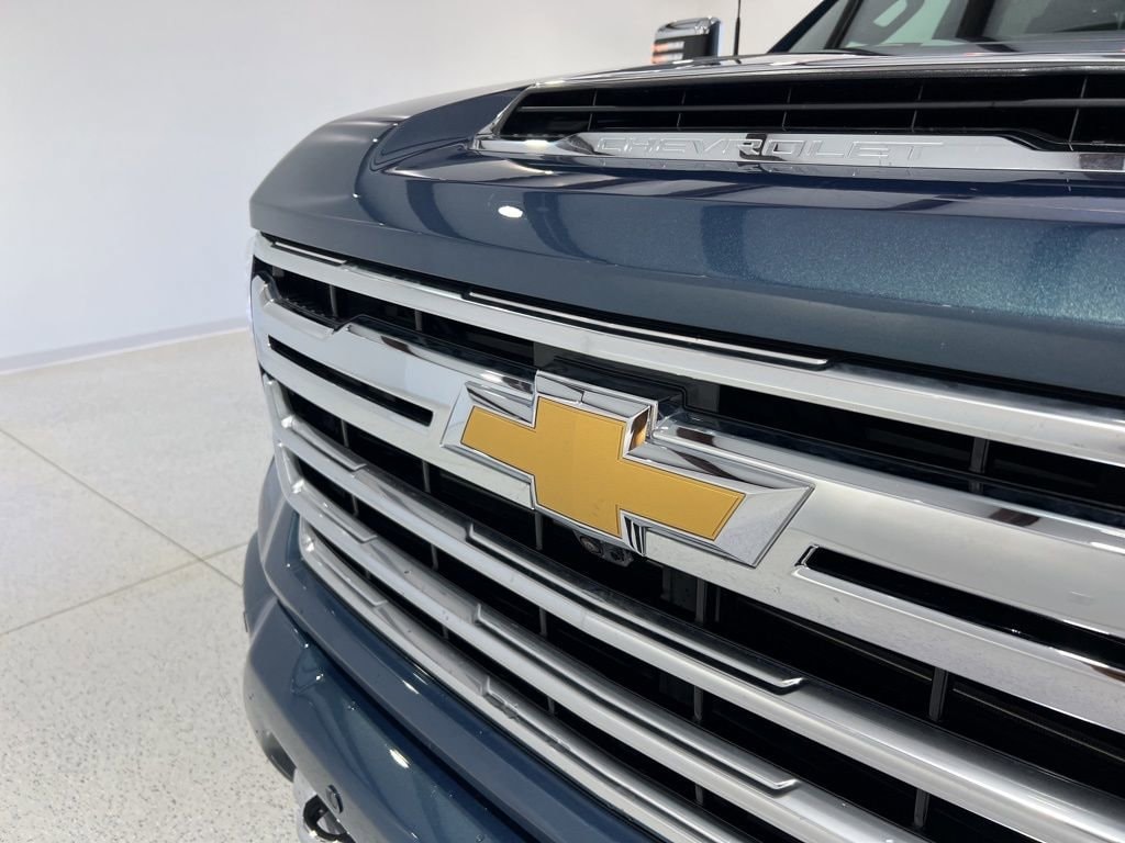2025 Chevrolet Silverado 2500 HD High Country - Photo 27