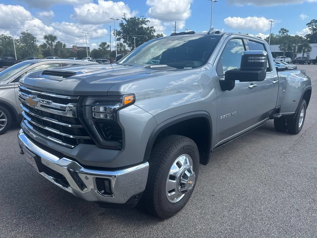 Used 2025 Chevrolet Silverado 3500 HD LTZ Truck Crew Cab