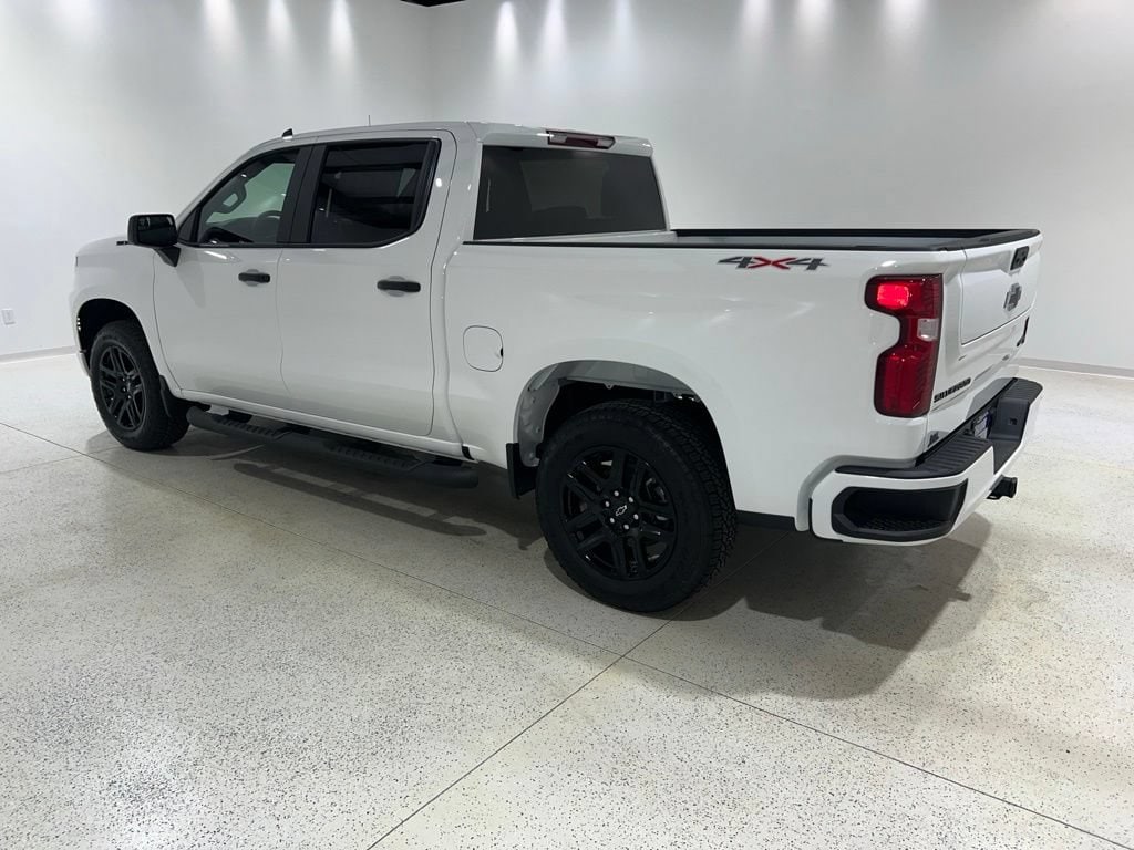 New 2026 Chevrolet Silverado 1500 Custom Truck