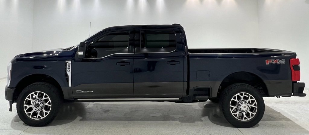 2024 Ford F-350 Super Duty King Ranch's photo