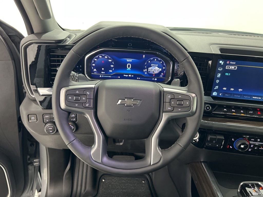 2024 Chevrolet Silverado 1500 RST - Photo 10