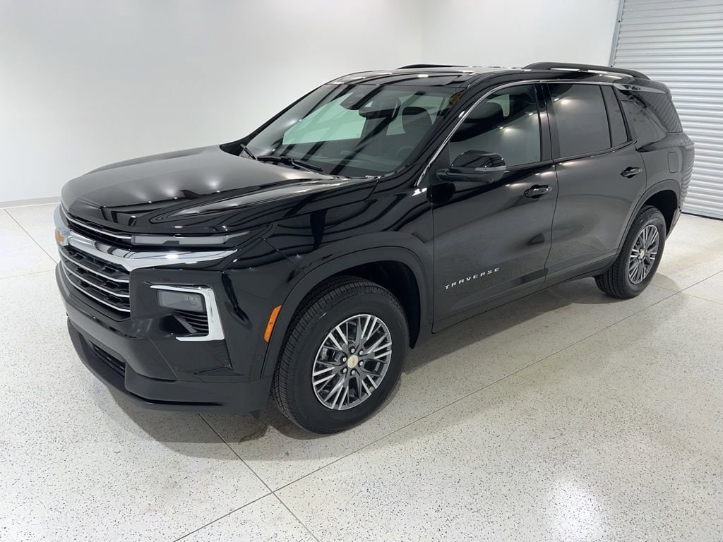 New 2026 Chevrolet Traverse LT SUV