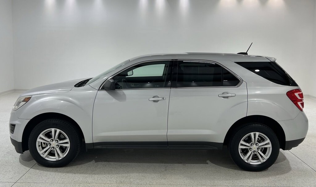 Used 2017 Chevrolet Equinox LS SUV