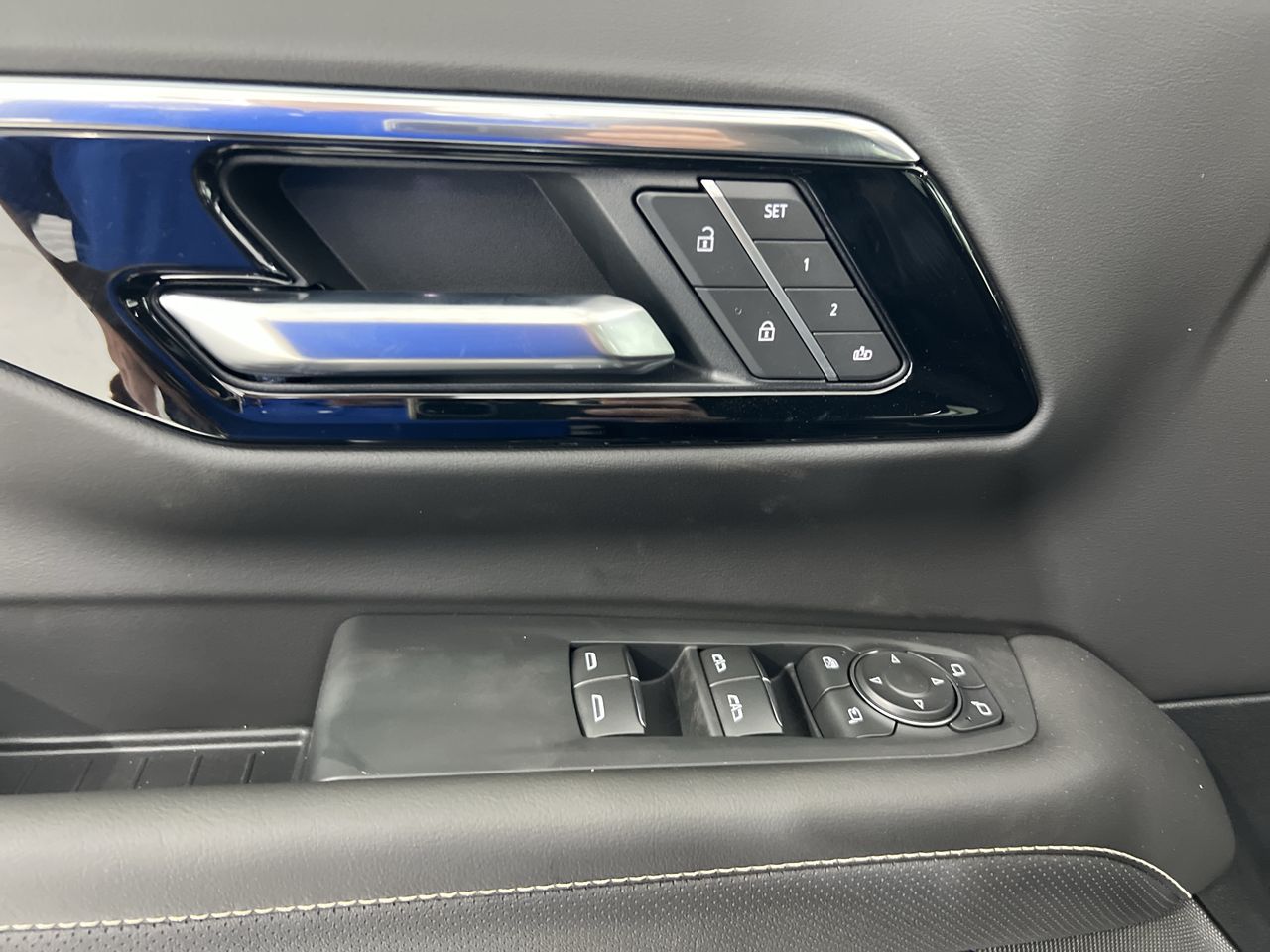 2025 Chevrolet Tahoe Premier - Photo 55
