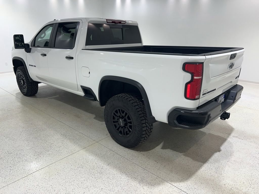 Used 2026 Chevrolet Silverado 2500 HD ZR2 Truck Crew Cab