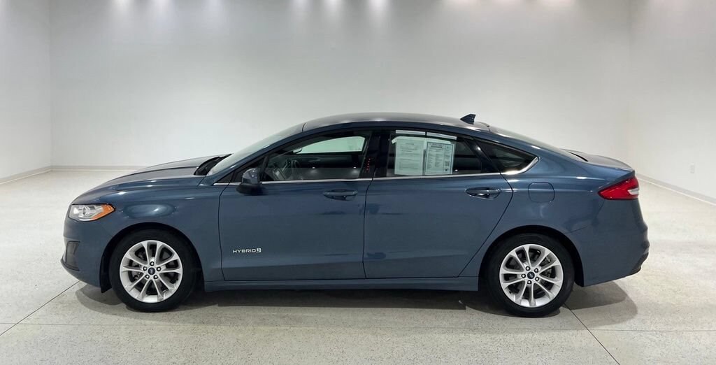Used 2019 Ford Fusion Hybrid SE Sedan
