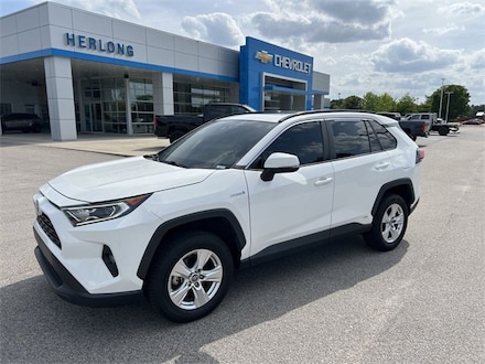 2019 Toyota RAV4 Hybrid XLE SUV