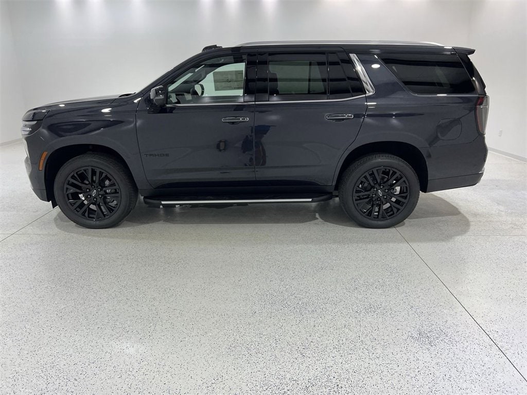 2025 Chevrolet Tahoe Premier's photo