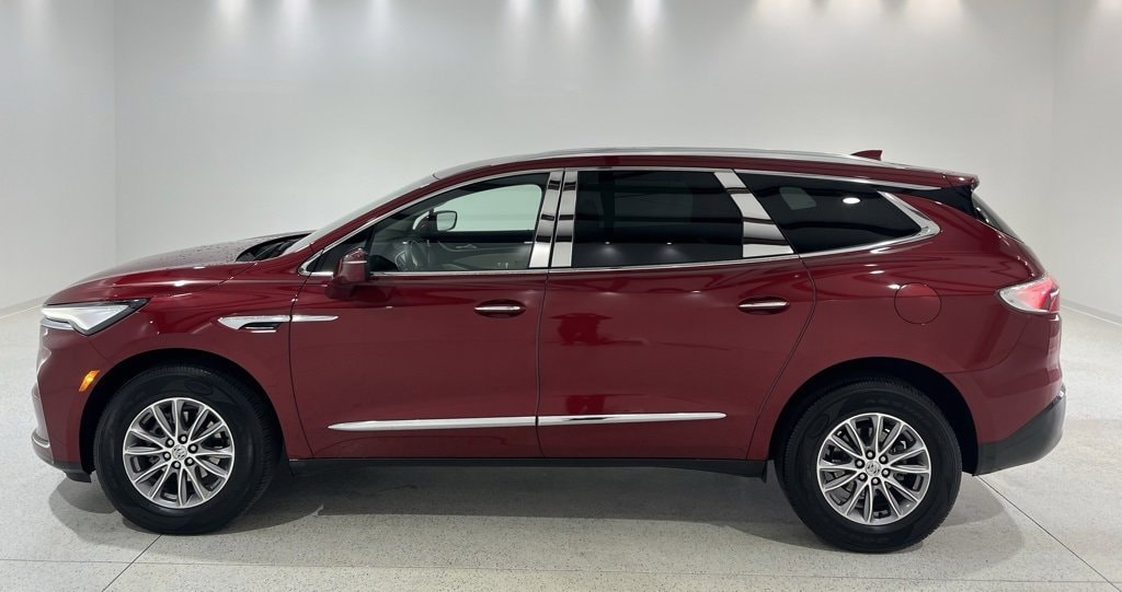 Used 2023 Buick Enclave Essence SUV
