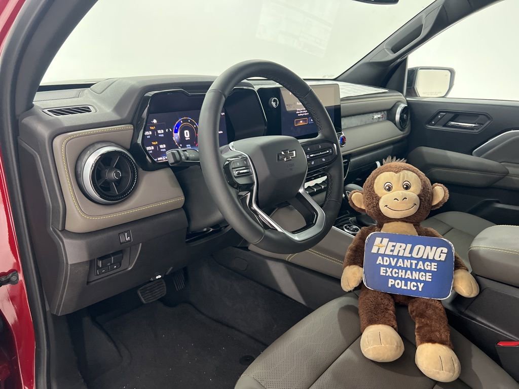 2025 Chevrolet Colorado ZR2 - Photo 9