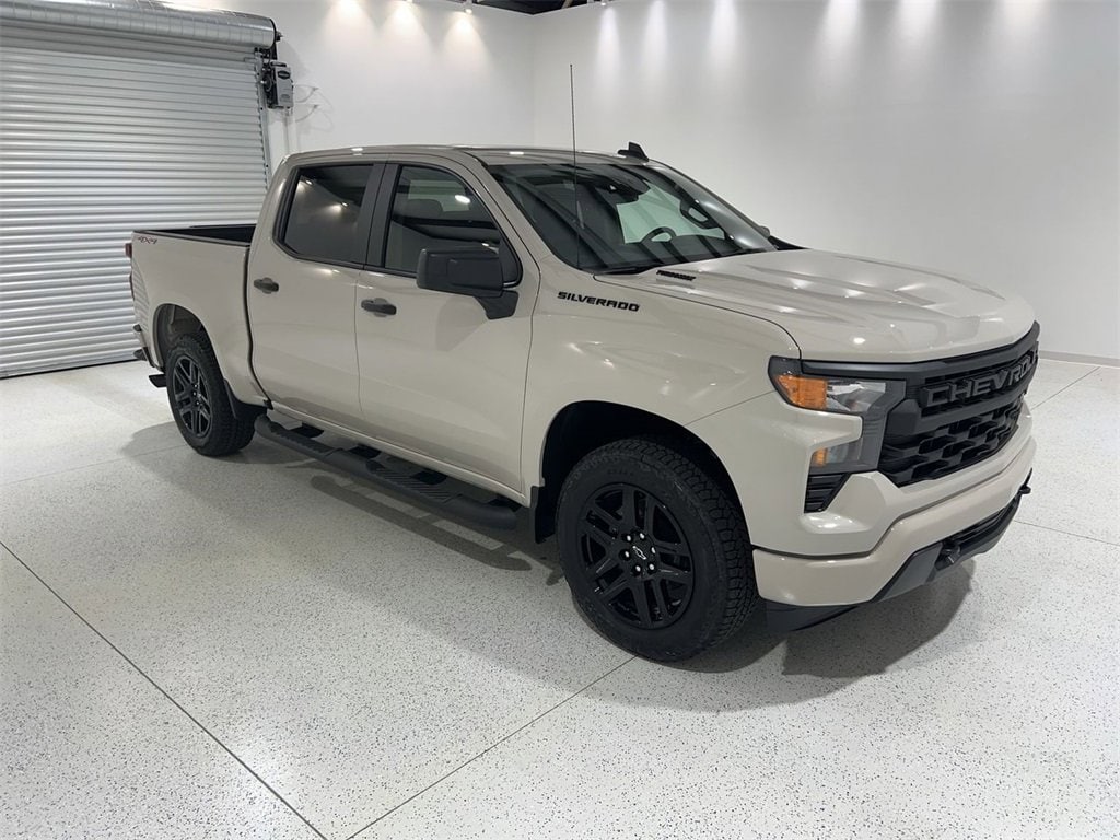 New 2026 Chevrolet Silverado 1500 Custom Truck
