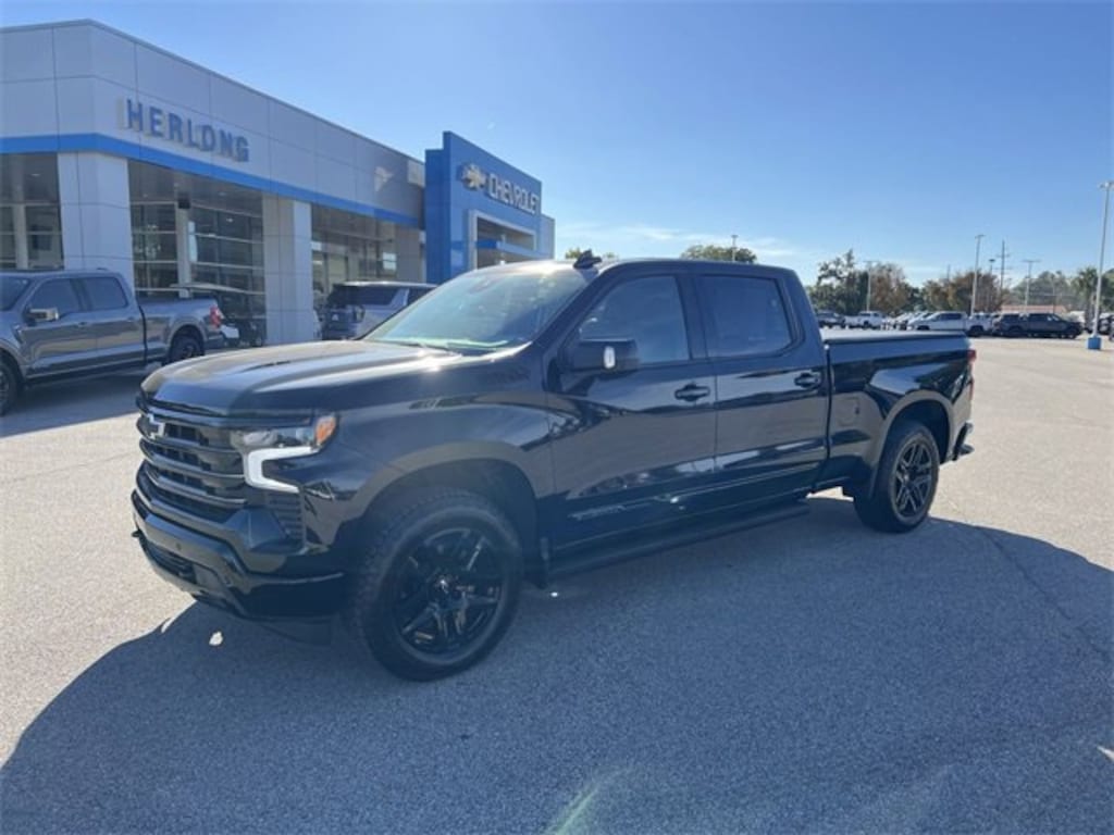 Used 2024 Chevrolet Silverado 1500 High Country Truck Crew Cab