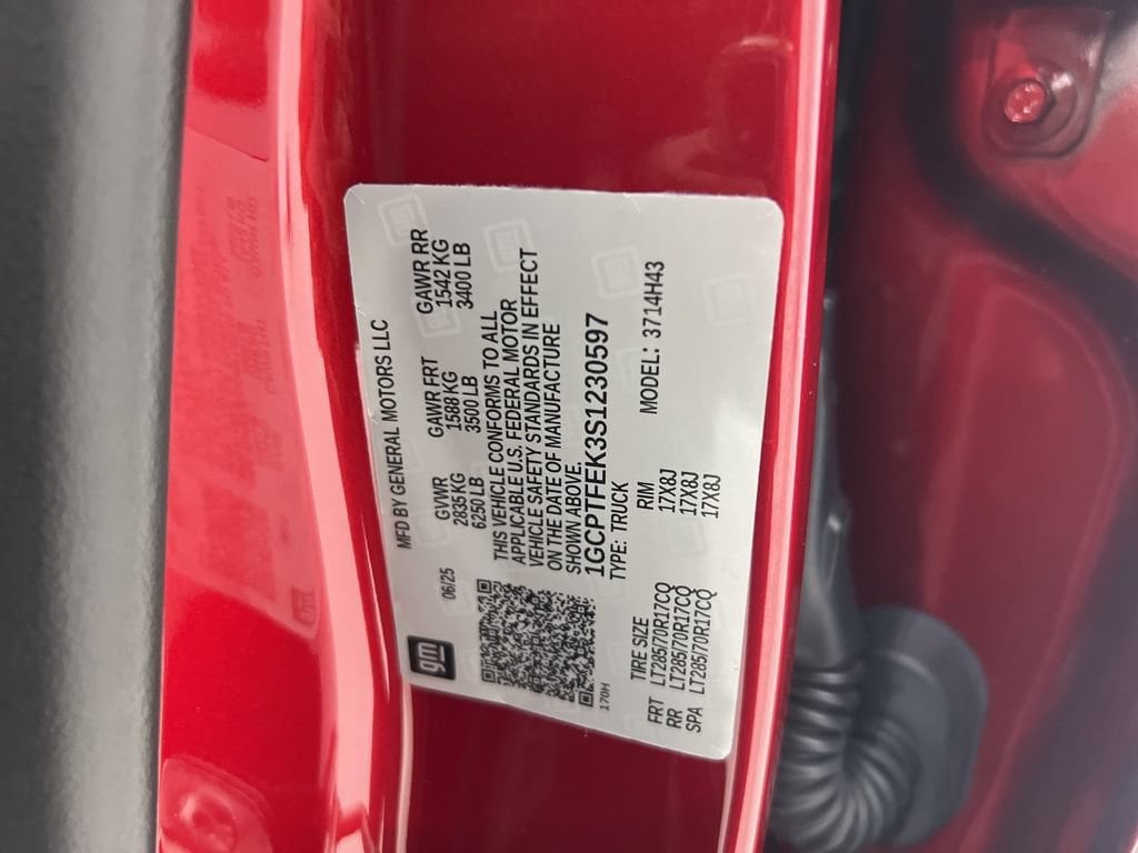 2025 Chevrolet Colorado ZR2 - Photo 32