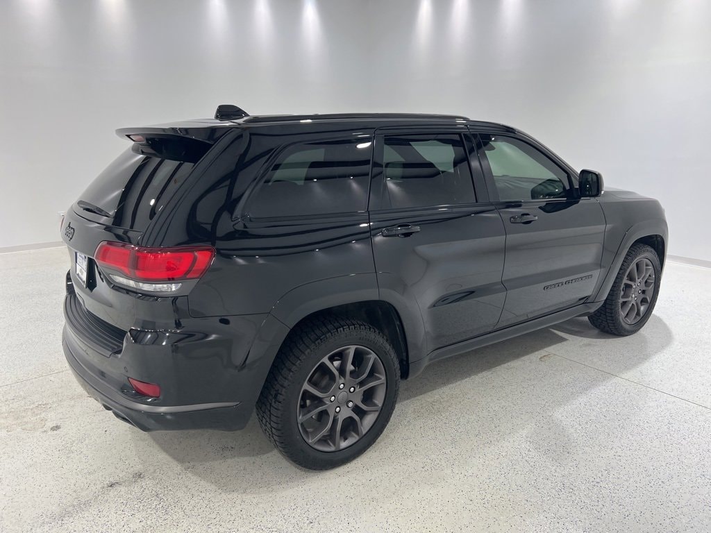 Used 2021 Jeep Grand Cherokee Overland SUV