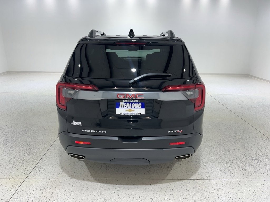 Used 2023 GMC Acadia AT4 SUV