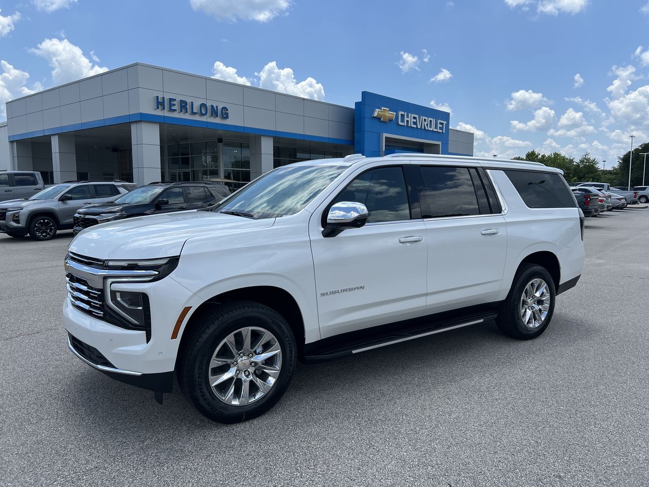 2025 Chevrolet Suburban Premier - Photo 36